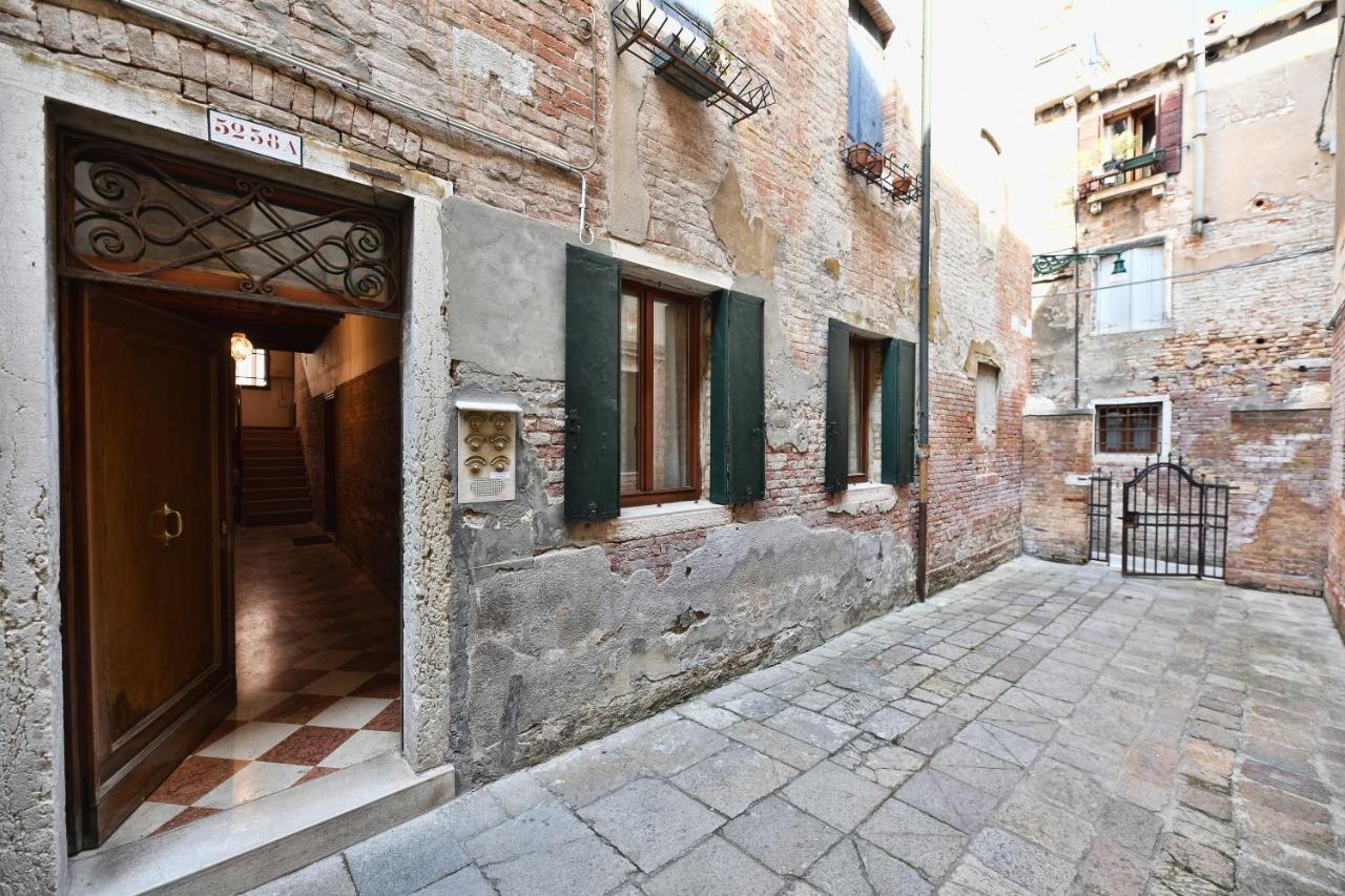 Alla Corte Veneziana Exterior photo